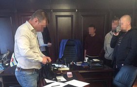 В Ривненской области чиновника ГФС задержали на крупной взятке (фото СБУ)