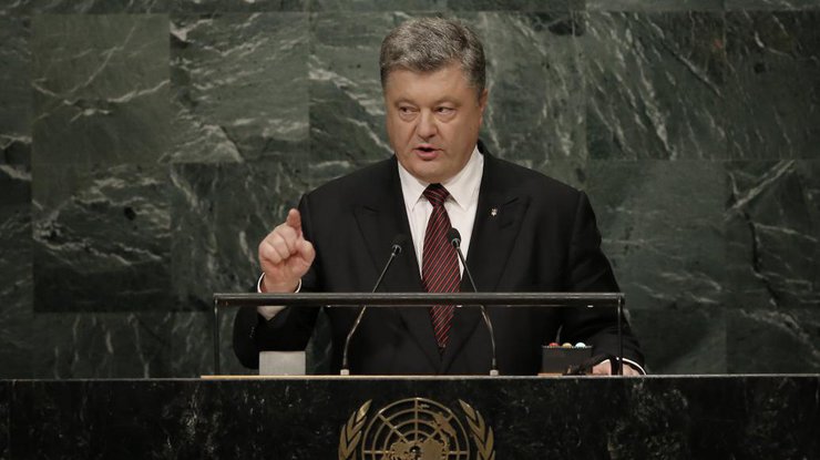 Порошенко назвал количество иностранных боевиков на Донбассе