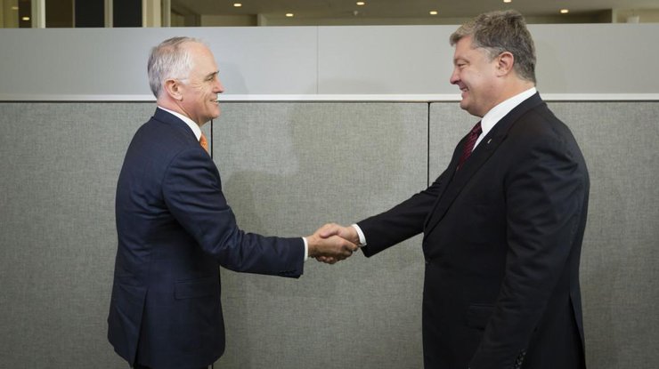 Порошенко и премьер Австралии придумали, как наказать виновных в катастрофе МН17