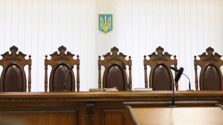 В Украине более 400 судей остались без работы