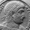 В Японии археологи обнаружили склад римских монет