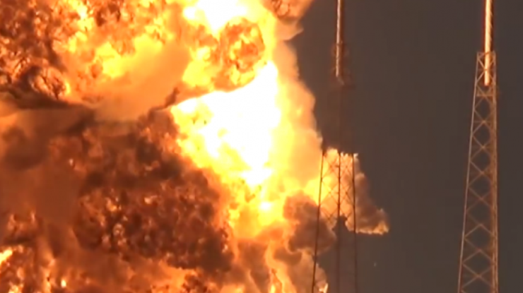 SpaceX может заплатить $50 млн за взрыв Falcon 9