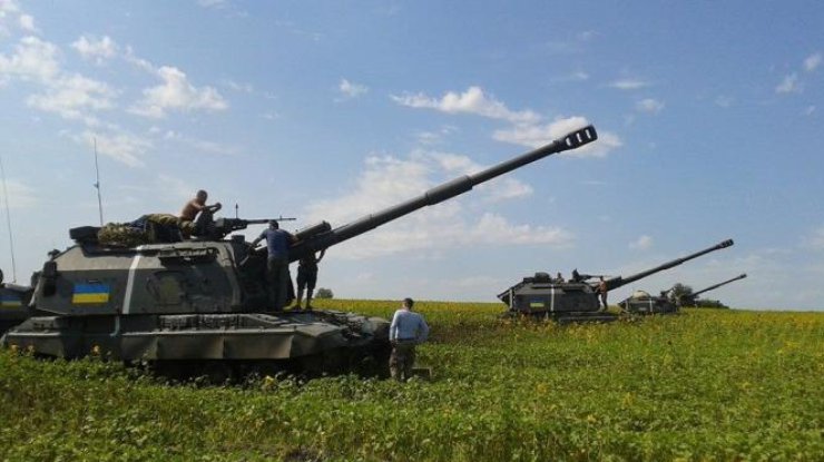 На Донбассе военных атакуют снайперы 