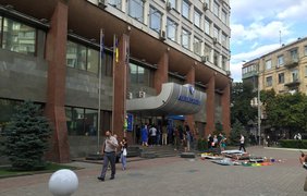 Блокируют офис Киевгорстроя 