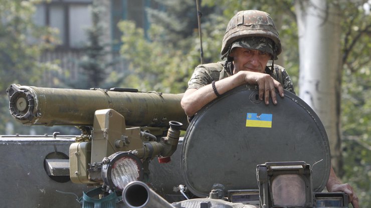 На Донбассе боевики продолжают грубо нарушать режим тишины