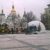 В Киеве демонтировали главную елку страны 