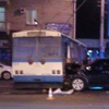 В Ривне джип Subaru протаранил троллейбус (фото) 