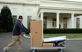 Все вещи президента, его семьи, а также всех сотрудников были вывезены / Фото: AP