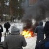 Въезд в Киев блокируют около 200 человек 