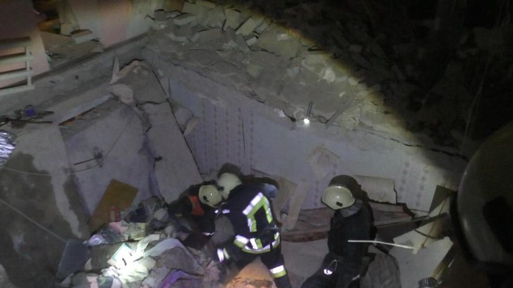 Взрыв в многоэтажке в Сумах: пострадали 10 человек
