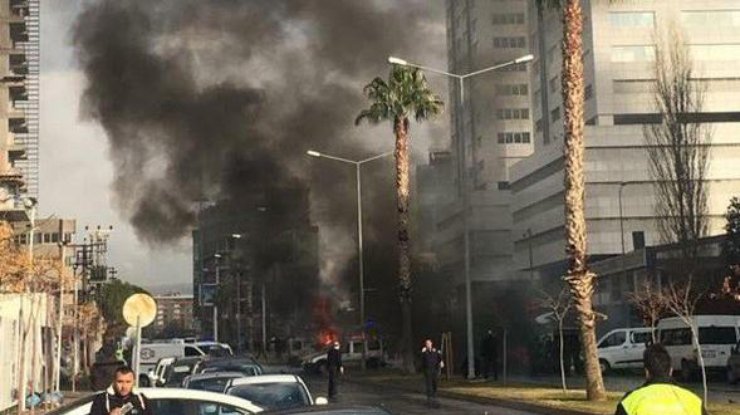 В Турции прогремел новый взрыв. Фото: Hurriyet