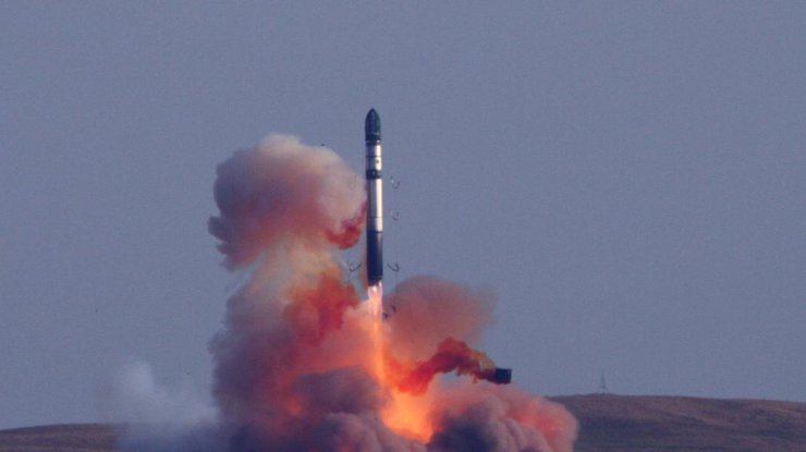 КНДР готовит межконтинентальную баллистическую ракету