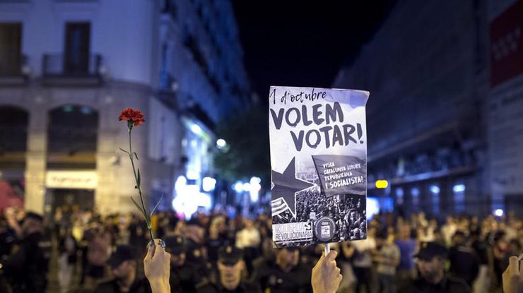 Референдум в Каталонии: местные власти обнародовали результаты 