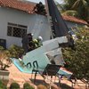 В Бразилии самолет упал на жилой дом, есть погибшие