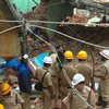 В Индии рухнул жилой дом: есть жертвы (видео)