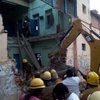 В Индии обрушилось здание автобусного депо, есть погибшие