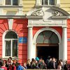В школе Ужгорода распылен газ: 11 детей в больнице 