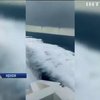 В Індонезії зняли на відео рідкісне потрійне торнадо