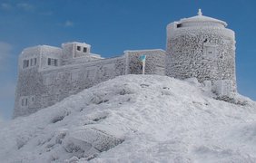 Снег в Карпатах 