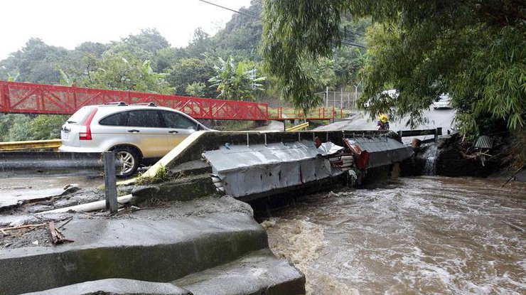 В Центральной Америке шторм "Нейт" унес жизни 22 человек 
