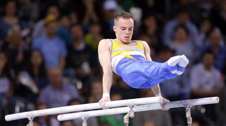 Верняев завоевал "серебро" чемпионата мира по спортивной гимнастике 