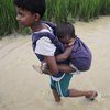 Возле Бангладеш перевернулся катер со 100 беженцами-рохинджа