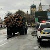 Под Киевом грузовик сбил девушку на переходе