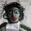 Куриная кожа: художница из Украины шокировала коллекцией необычных кукол