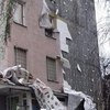 В Киев с многоэтажки рухнул утеплитель 