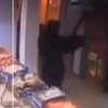 Ограбил магазин на спор: депутат Попов прокомментировал мотивы сына