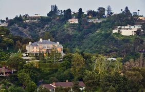 Роскошный дом Илона Маска в Лос-Анджелесе