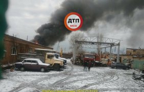 В Киеве горит 4-х этажный дом