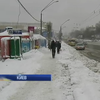 Снегопад в Киеве: к уборке улиц привлекли военных