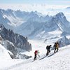 Во Французских Альпах сошла лавина: есть погибшие 