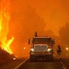 Ужасающие кадры: пожары в Калифорнии сняли с высоты птичьего полета (видео)