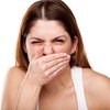 Почему утром неприятный запах изо рта: ответ медиков 