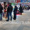 14 февраля: киевляне массово скупают подарки любимым (фото)