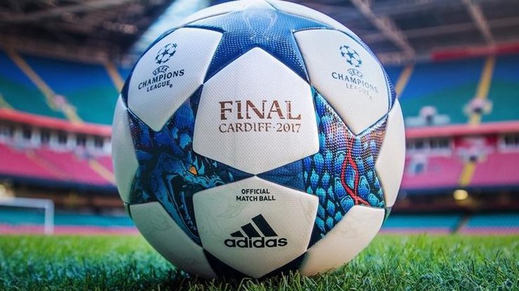 Лига чемпионов: УЕФА представил новый мяч 