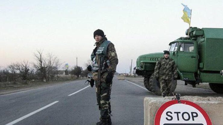 "Патриотизмом там и не пахнет": Военный Олег Ширяев считает блокаду путей сообщения в зоне АТО пиар-акцией 