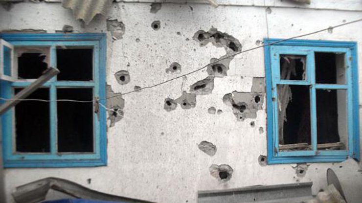 В Авдеевке во время обстрелов пострадали мирные жители 