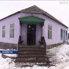 Українці виживають в "сірій зоні" за рахунок пенсій та гуманітарної допомоги
