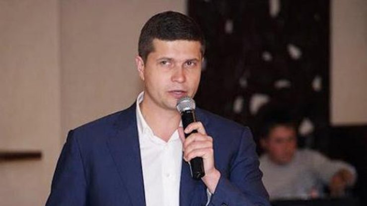 СБУ расследует наличие двойного гражданства у депутата Павла Ризаненко