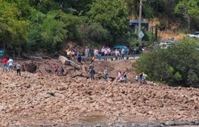Проливные дожди в Чили вызвали сход оползней и селевых потоков в центральных районах страны