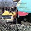 Страшная авария в Запорожской области: автомобиль столкнулся с поездом