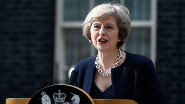Премьер Великобритании назвала дату выхода страны из ЕС