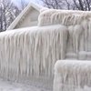 В США дом "замерз" от холода (видео)