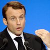 Кандидату в президенты Франции бросили в голову яйцо (видео)