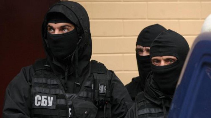 На Донбассе СБУ обнаружила 4 тайника с боеприпасами 