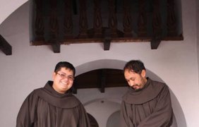 Францисканский монастырь в Кочабамбе в Боливии радушно принял в свои ряды четвероногого монаха