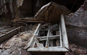 Обрушение старинного дома 